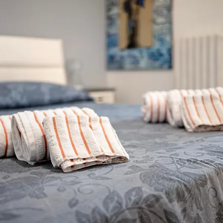 Via Carli アパート サンレモ